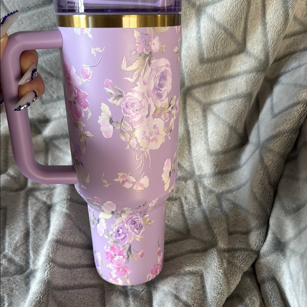 40 oz Stanley Love Shack Fancy Lavender Tumbler with Handle - Picture 4 of 9
